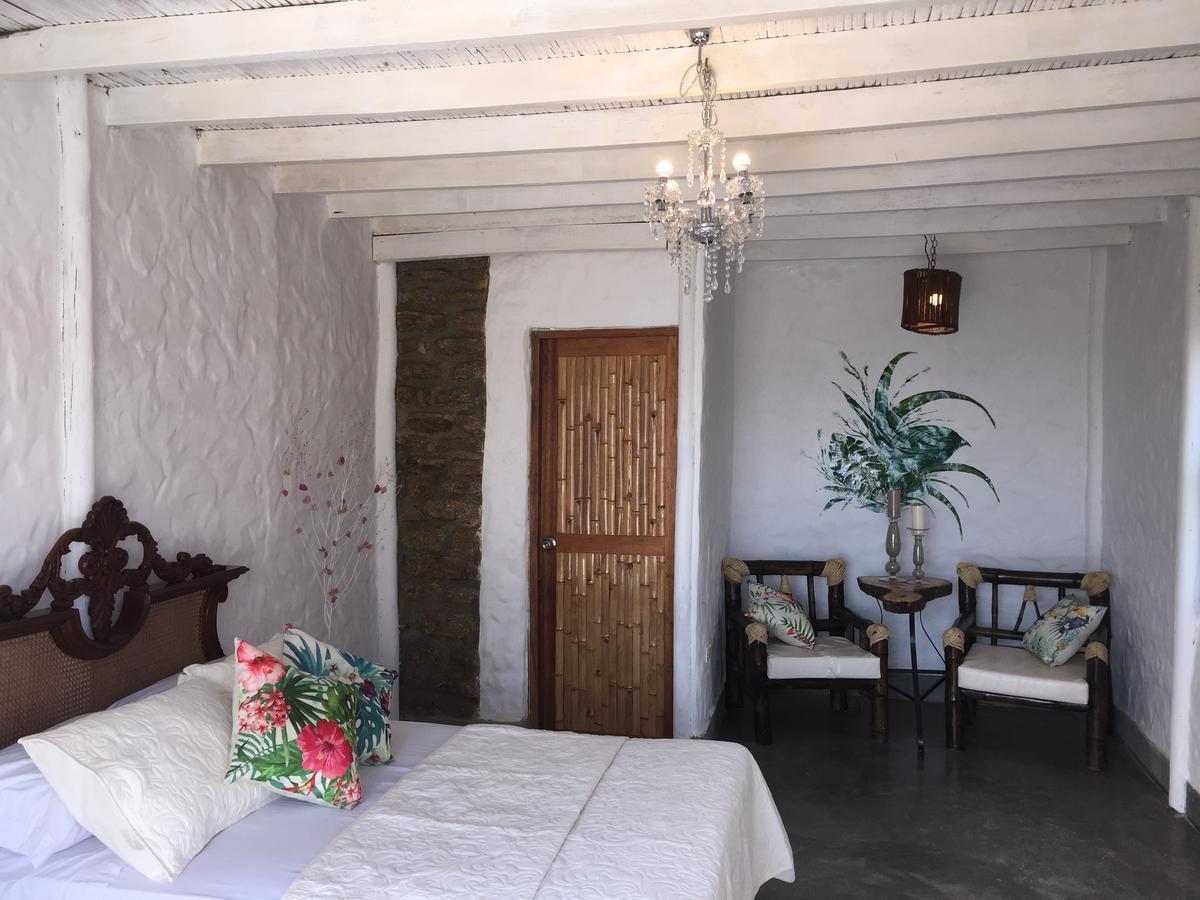 Hotel Puerto Antiguo Los Órganos Zewnętrze zdjęcie